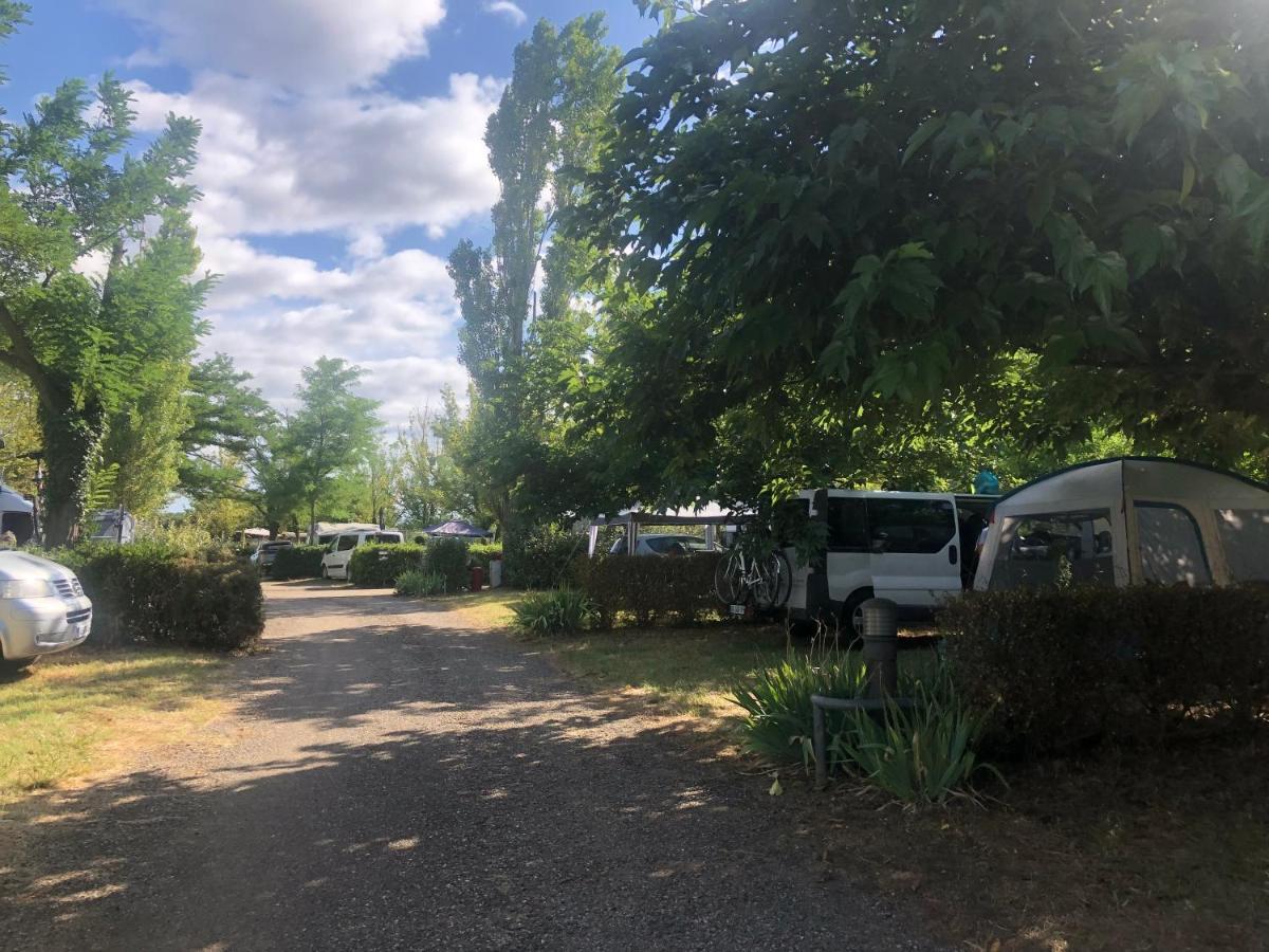 Family's Camping les Rives de l'Hérault Gignac  Esterno foto